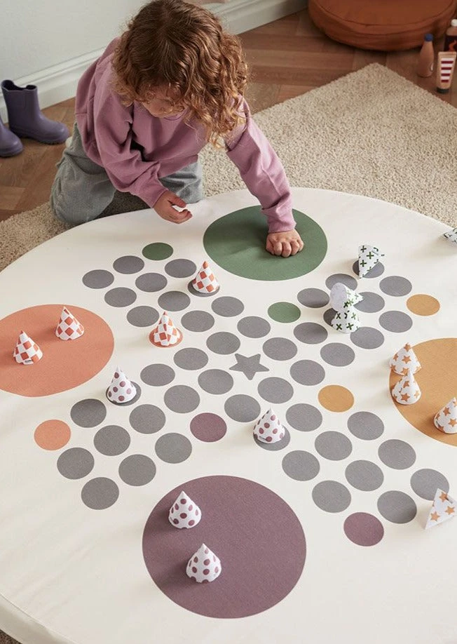 Kids Concept Speelkleed Ludo 110 Cm 3 Kids Concept Speelkleed Ludo 110 Cm - Afbeelding 3