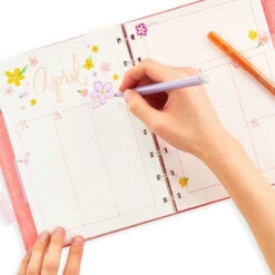 OOLY Glitter Stiften Regenboog 15 Stks 6 Jr+ 9 OOLY Glitter Stiften Regenboog 15 Stks 6 Jr+ -Speelgoed Serie Winkel OOLYglitterstiftenregenboog15stks02130 063c